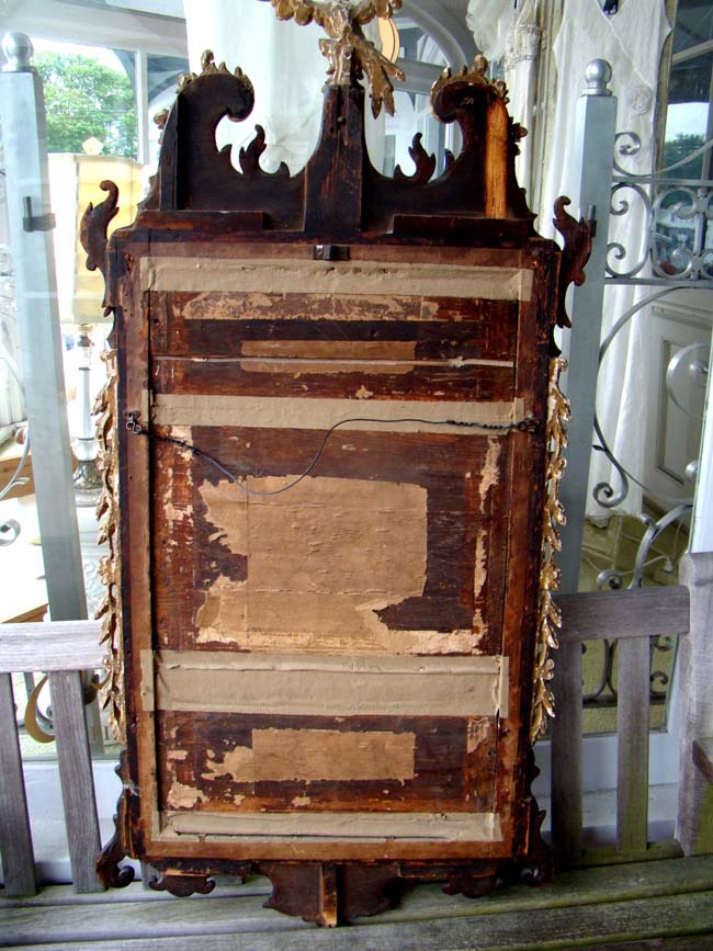 An attractive George II period Walnut and Parcel-gilt mirror circa 1750 — image 2